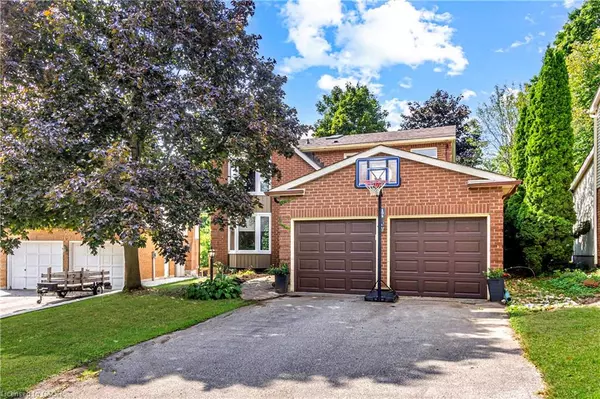 104 Valley Ridge Crescent, Waterloo, ON N2T 1X2
