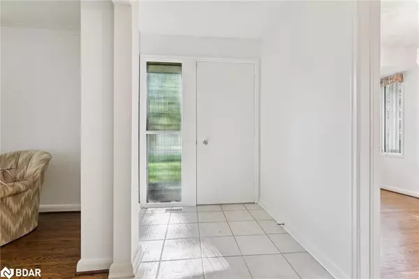 Oakville, ON L6J 2L2,1095 Linbrook Road