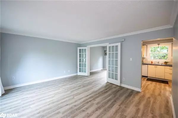 St. Catharines, ON L2N 5X7,42 Oakmeadow Place