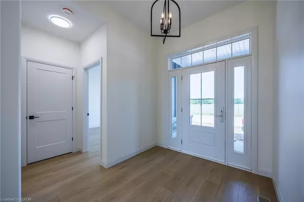 Port Dover, ON N0A 1N3,218 Schooner Drive