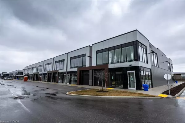 Guelph, ON N1C 0A1,589 Hanlon Creek Boulevard #33-35