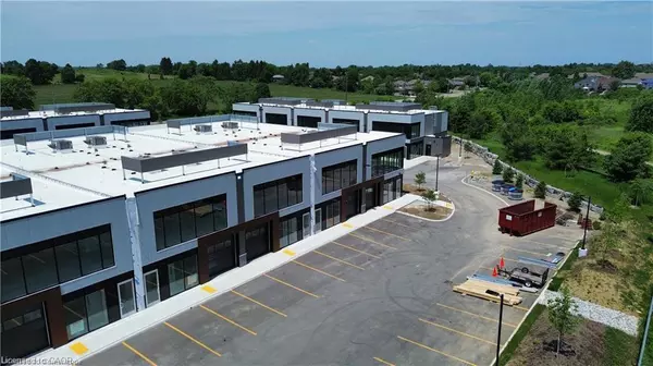 Guelph, ON N1C 0A1,589 Hanlon Creek Boulevard #33-35