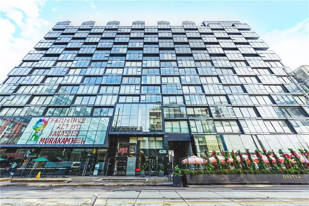Toronto, ON M5V 0G9,629 King Street W #627