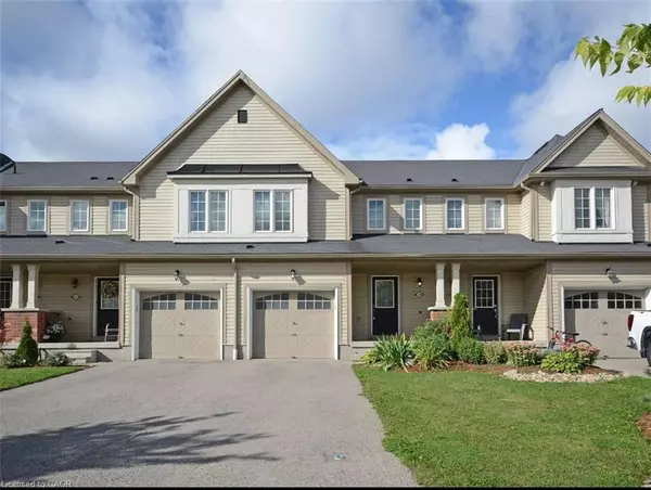 38 Trowbridge Street, Breslau, ON N0B 1M0
