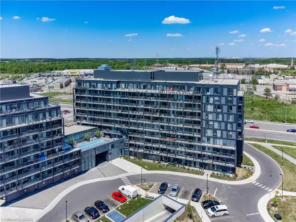 Burlington, ON L7M 2A7,3200 Dakota Common #B602