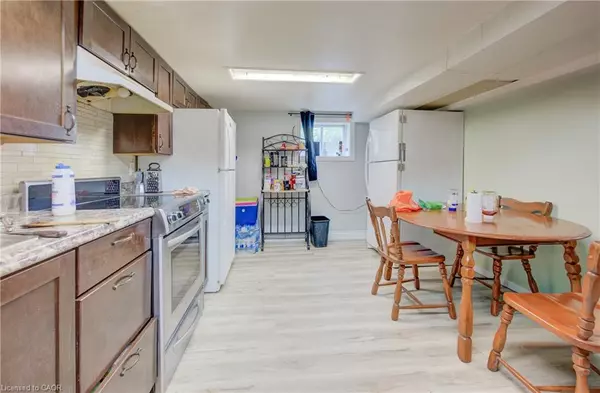 Kitchener, ON N2H 4X1,324 Maple Avenue #BASEMENT