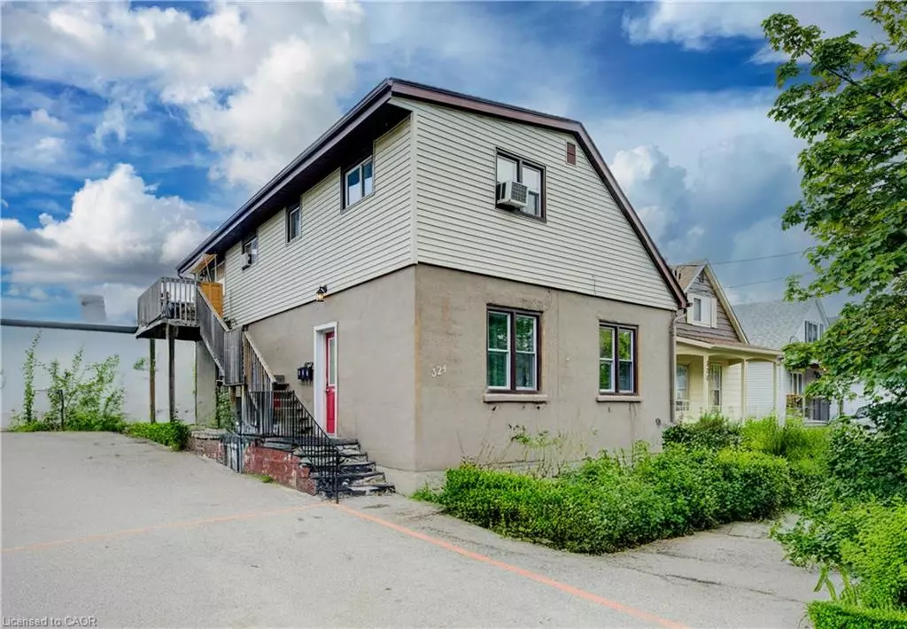 Kitchener, ON N2H 4X1,324 Maple Avenue #MAIN