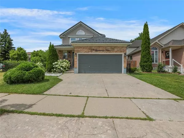 Kitchener, ON N2A 4C5,209 Briarmeadow Drive