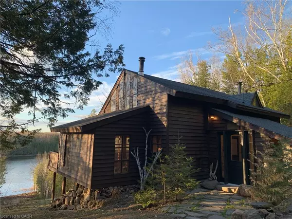 Ompah, ON K0H 2J0,2724 River Road