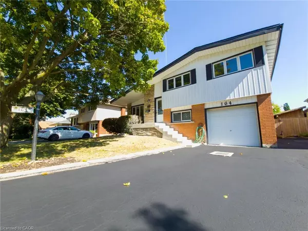164 Laurier Avenue, Hamilton, ON L9C 3S6