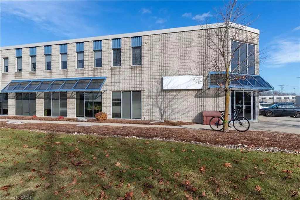 Waterloo, ON N2L 5Z4,554 Parkside Drive #101A