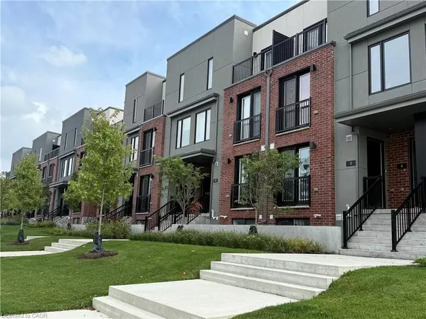99 Roger Street #8, Waterloo, ON N2R 1L5