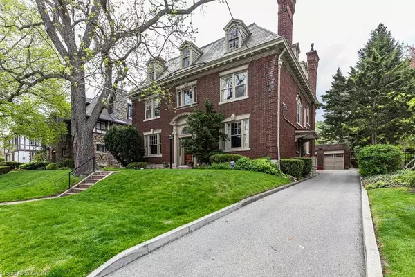 45 Markland Street, Hamilton, ON L8P 2J5