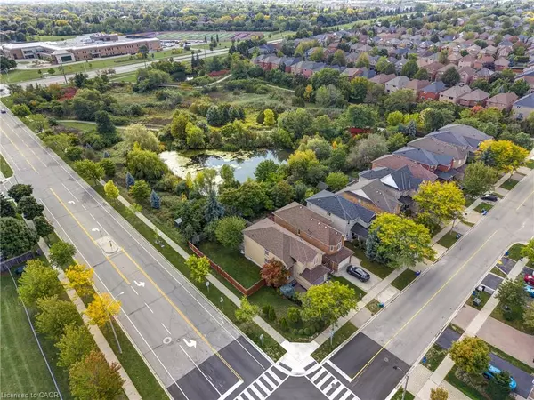 Oakville, ON L6M 3S3,1210 Sandpiper Road