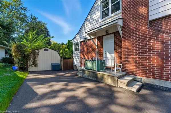 Simcoe, ON N3Y 3L3,36 Gibson Drive