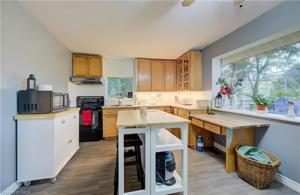 Mount Forest, ON N0G 2L3,3 Page Street