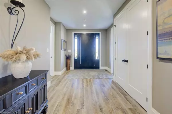 Cranbrook, ON N0G 1H0,43711 Adelaide Street