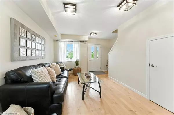 Guelph, ON N1E 0G6,35 Mountford Drive #59