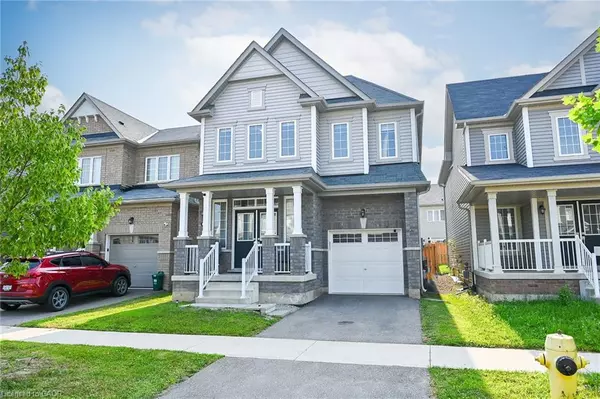 11 Honey Comb Trail, Welland, ON L3B 0G8