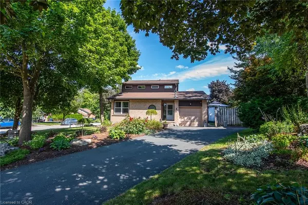 8 Pickwick Place, Guelph, ON N1H 7V8