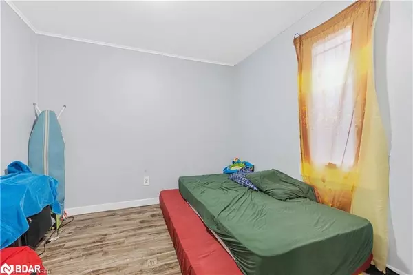 London, ON N5Z 1P9,235 Hamilton Road