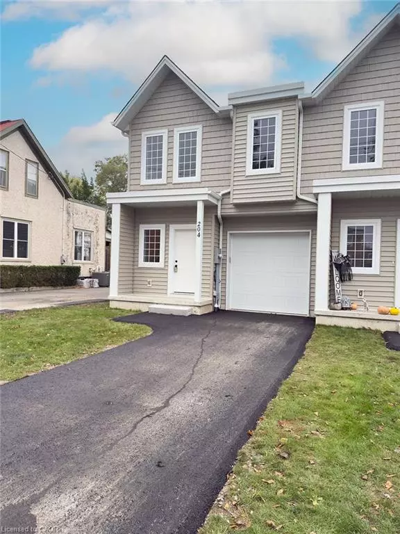 204 William Street, Delhi, ON N4B 1M8