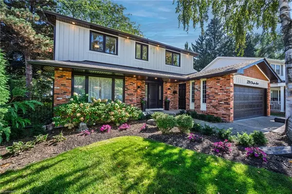 3294 Douglas Street, Burlington, ON L7N 1G9