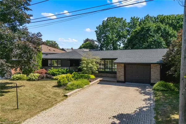 Niagara Falls, ON L2J 1P1,6244 Russell Street