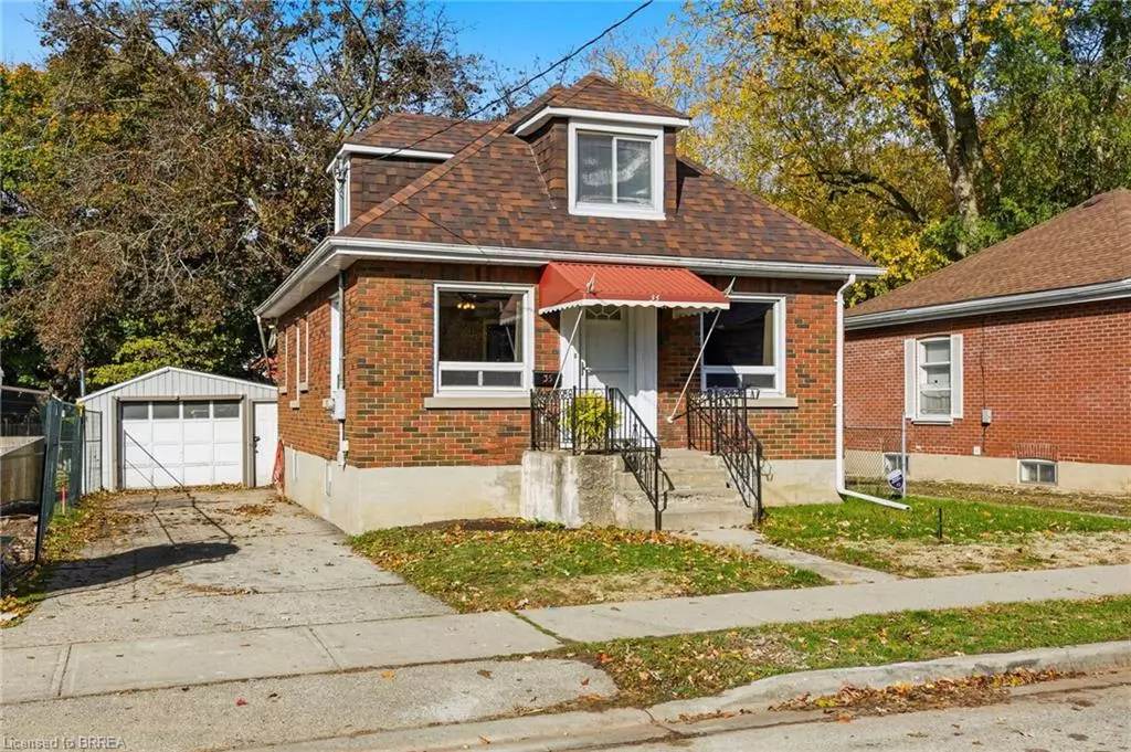 Brantford, ON N3T 4B8,35 Edwin Street