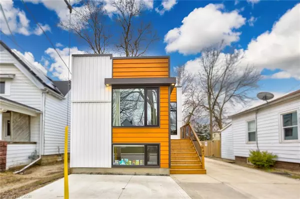 London, ON N5Z 1L9,847 Stedwell Street