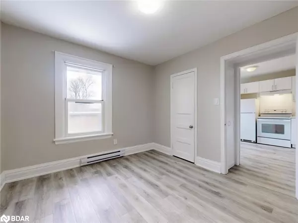 Hamilton, ON L8M 1R1,67 Aikman Avenue #2