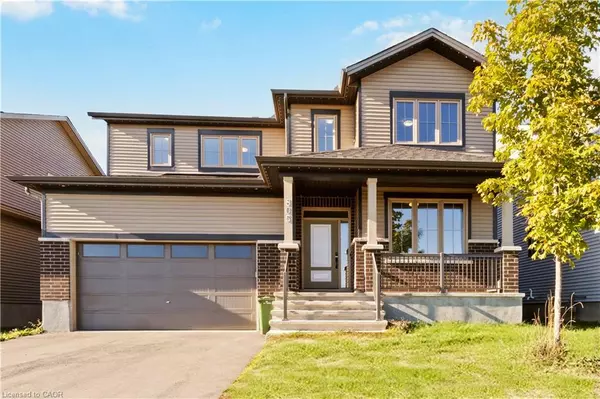 805 Gamble Drive, Russell, ON K4R 0G6