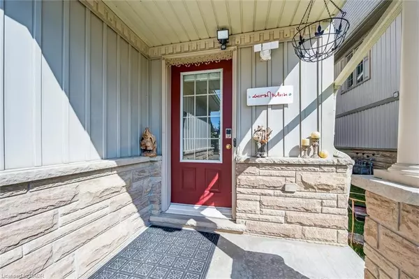 Kitchener, ON N2E 3T3,110 Activa Avenue #E29