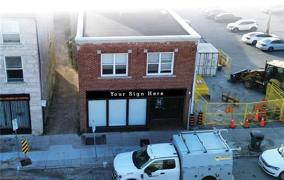 43 Cork Street E, Guelph, ON N1H 2W8