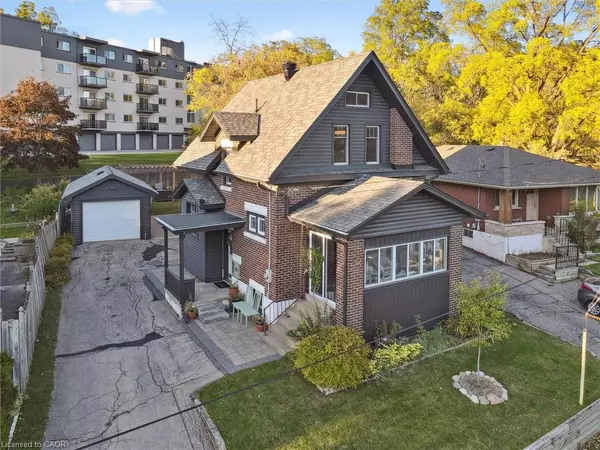 482 Wellington Street N, Kitchener, ON N2H 5L5