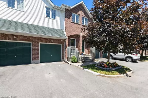 42 Green Valley Drive #19, Kitchener, ON N2P 2C3