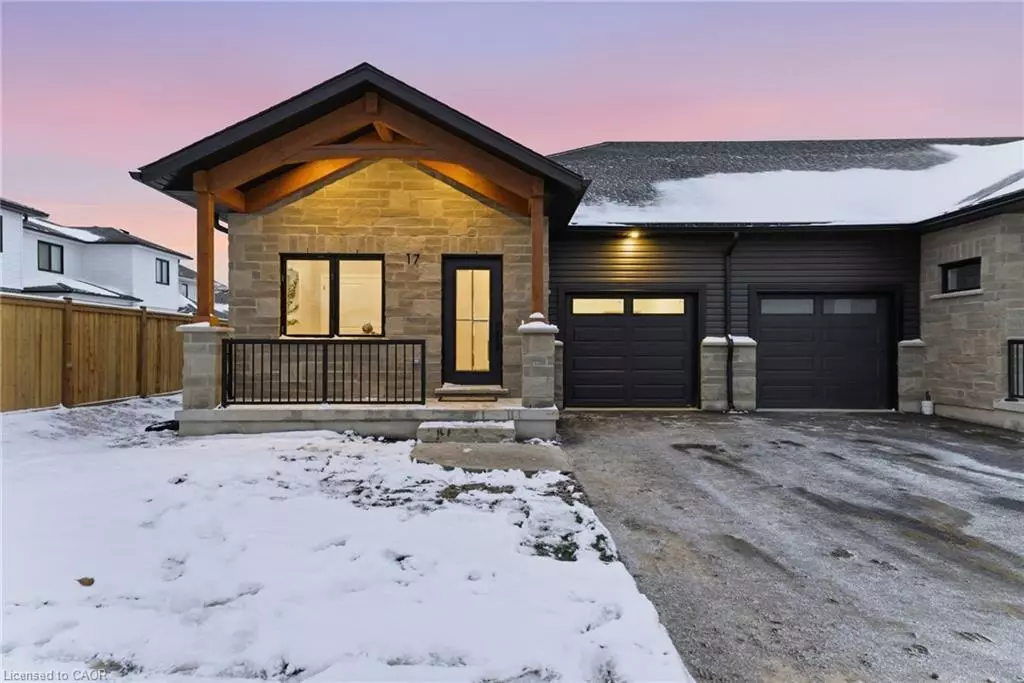 Elmira, ON N3B 0G3,29 Weymouth Street #17