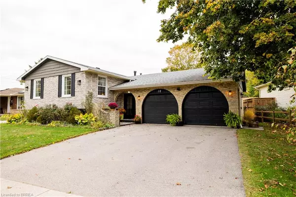 18 Old Farm Road, Brantford, ON N3R 6P5