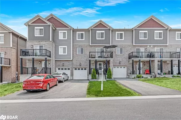 Barrie, ON L9J 0J4,11 Kodiak Terrace