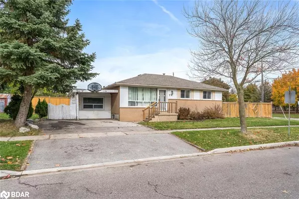 79 Duncan Drive, Georgetown, ON L7G 4M4