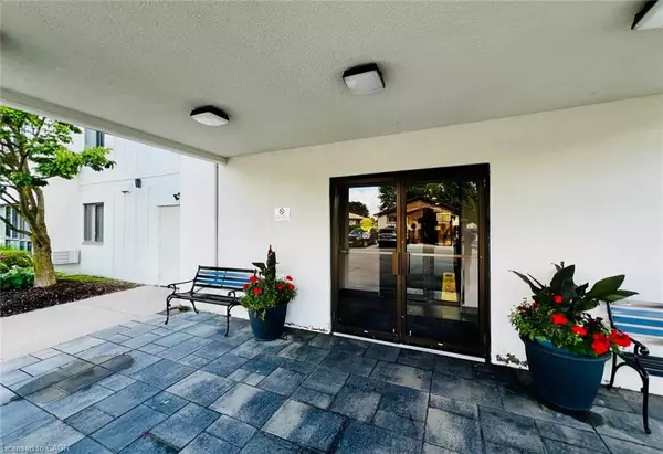 London, ON N6J 4W4,135 Base Line Road W #301