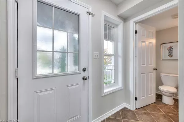 Woolwich, ON N0B 1M0,18 Tilbury Street