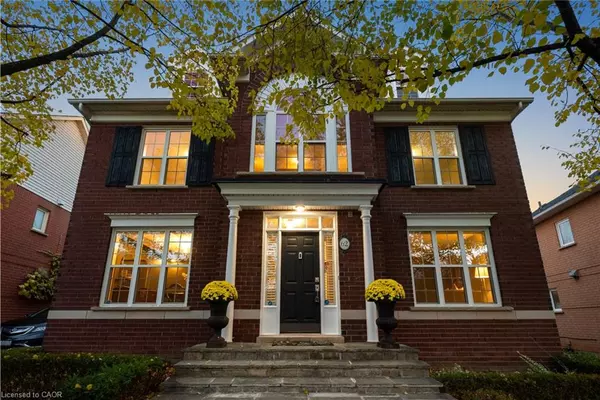 62 Pike Road, Oakville, ON L6H 6C3