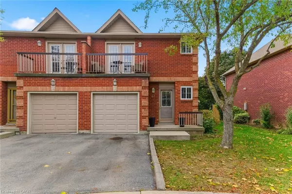 34 Dynasty Avenue #33, Stoney Creek, ON L8G 5C8