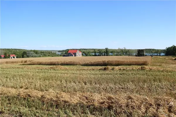 Georgian Bluffs, ON N0H 2T0,110 Mountain Lake Drive