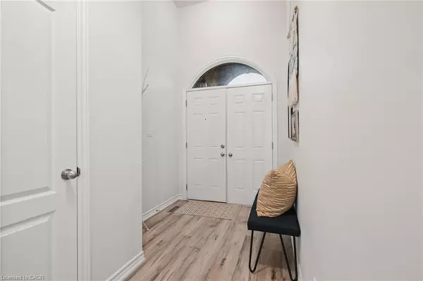 Drayton, ON N0G 1P0,126 Maple Street