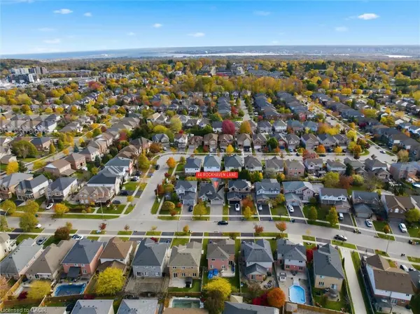 Waterdown, ON L8B 0J7,44 Rockhaven Lane