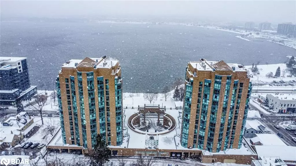 Barrie, ON L4M 6H1,150 Dunlop Street E #1103