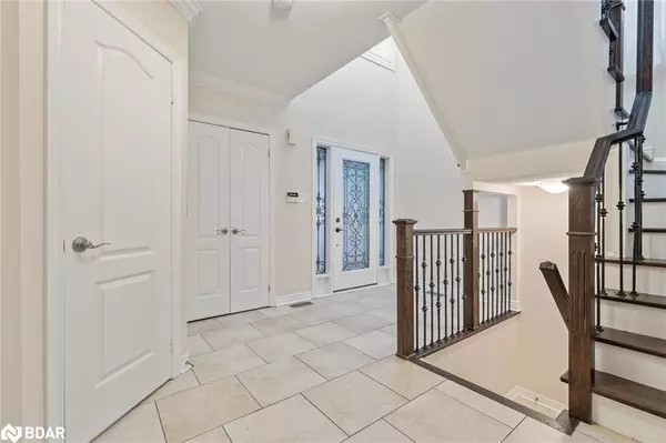 Vaughan, ON L6A 2T1,27 Royal Ridge Crescent