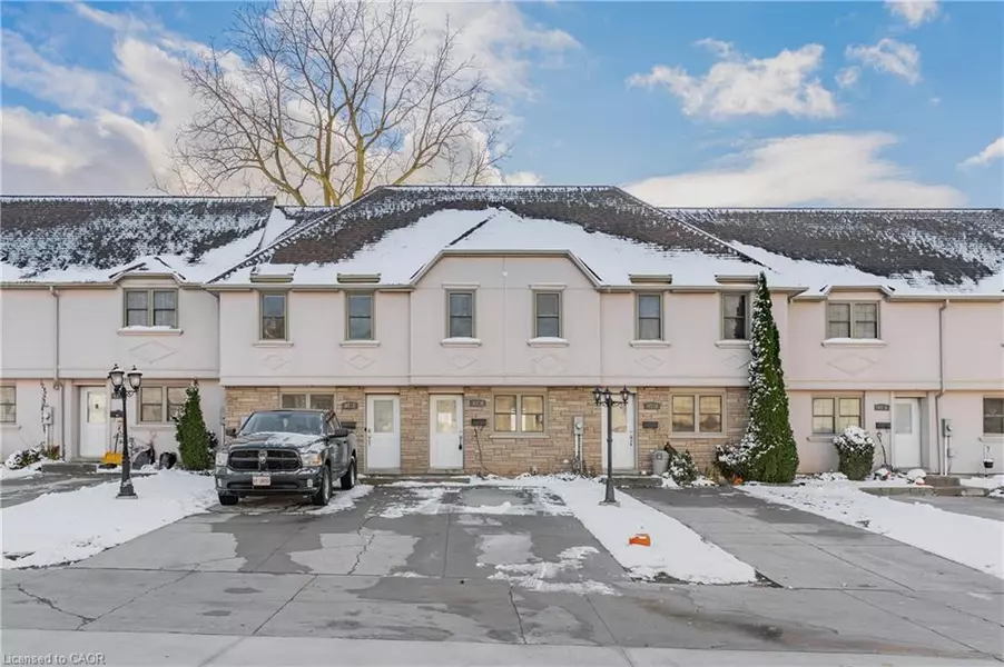 47 Blandford Street #4, Woodstock, ON N4S 7H7